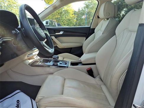 Used 2024 Audi Q5 2.0T Premium Plus image 12