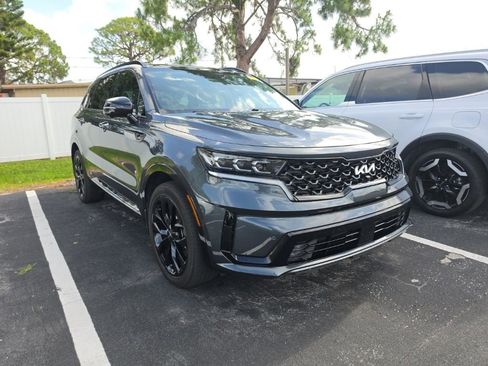 Used 2022 Kia Sorento SX FWD image 2