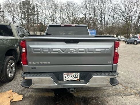 Used 2021 Chevrolet Silverado 1500 LT image 12