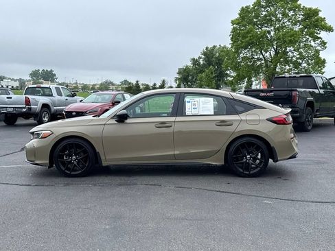 Used 2025 Honda Civic Sport image 4