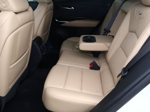 Used 2024 Cadillac XT4 Premium Luxury FWD image 26