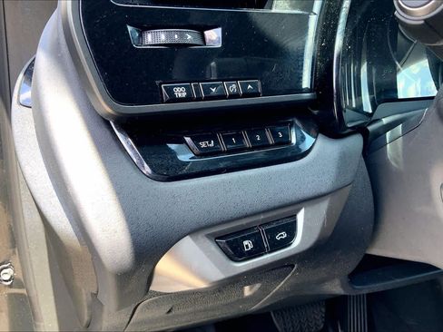 Used 2024 Lexus RX 350h w/ Accessory Package (Z1) AWD/4WD image 31