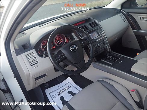 Used 2011 MAZDA CX-9 Grand Touring w/ Moonroof & Bose Audio Pkg image 7
