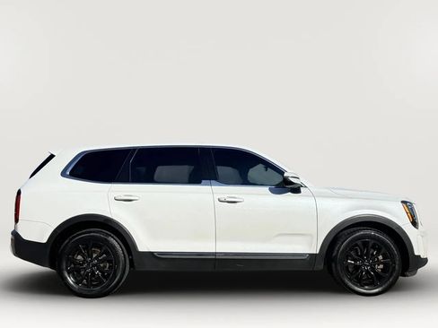 Used 2020 Kia Telluride LX FWD image 11