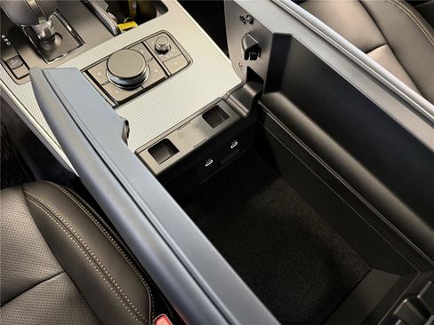 New 2026 MAZDA CX-90 Plug-In Hybrid w/Premium Sport image 28