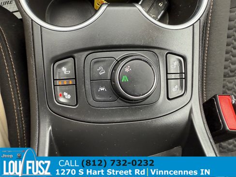 Used 2020 GMC Terrain SLE w/ Driver Convenience Package image 24