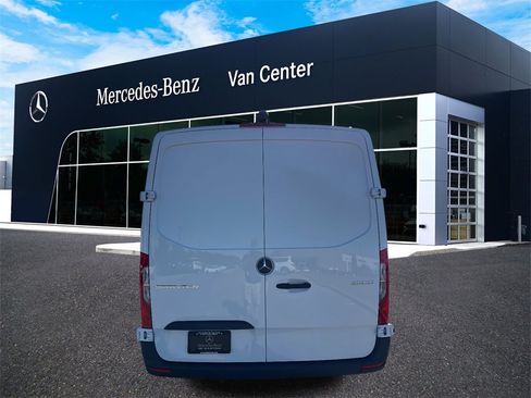 New 2025 Mercedes-Benz Sprinter 2500 image 4
