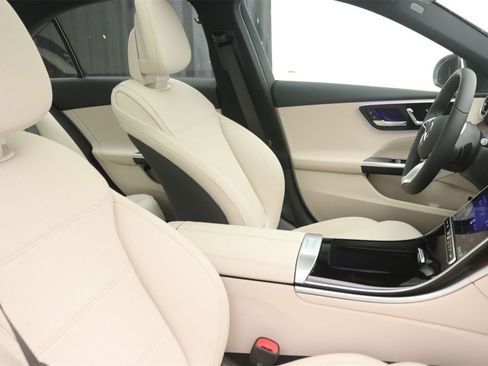 New 2026 Mercedes-Benz C 300 Sedan image 9