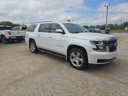 Used 2016 Chevrolet Suburban LT