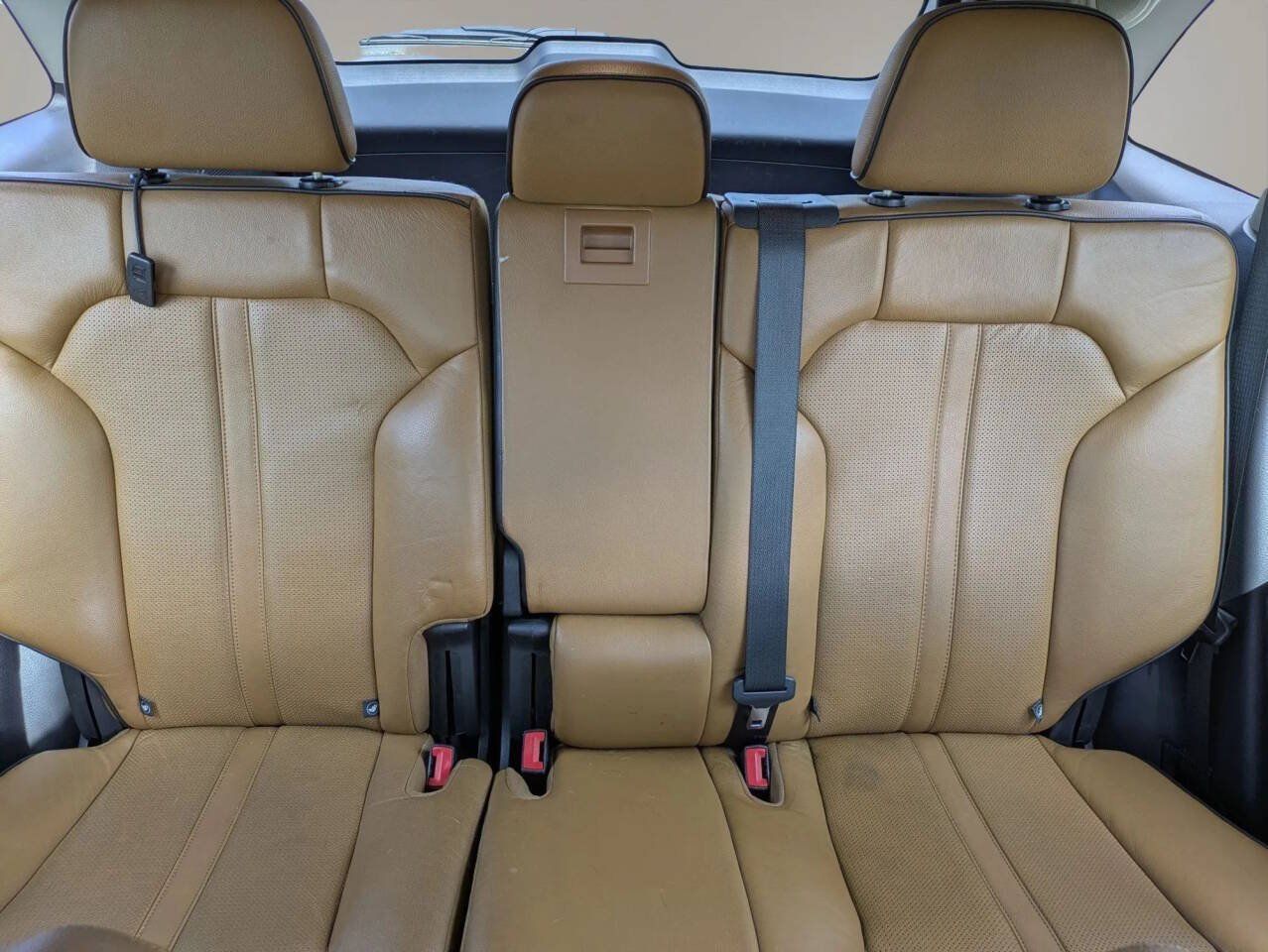Used 2012 Lincoln MKX AWD image 22