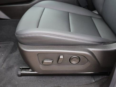 New 2026 GMC Canyon Elevation w/ Convenience Package image 46