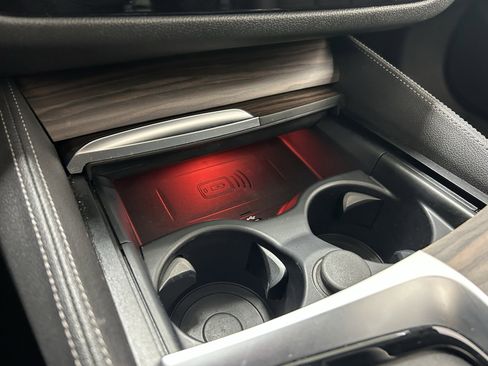 Used 2021 BMW 540i xDrive 540i xDrive w/ M Sport Package image 21