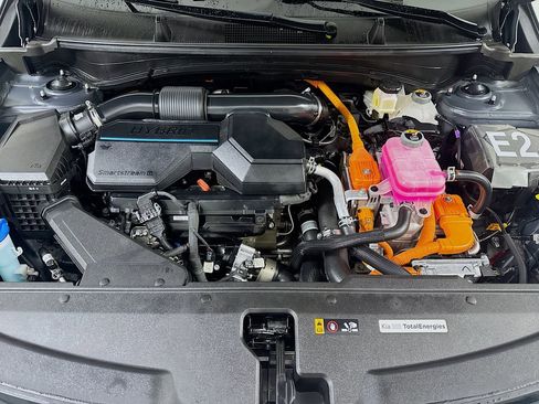 Used 2023 Kia Sportage EX image 29