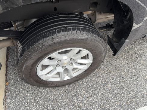 Used 2023 Chevrolet Silverado 1500 LT image 22