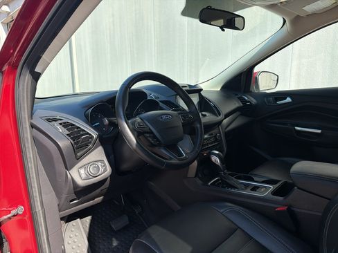 Used 2018 Ford Escape SEL FWD image 10