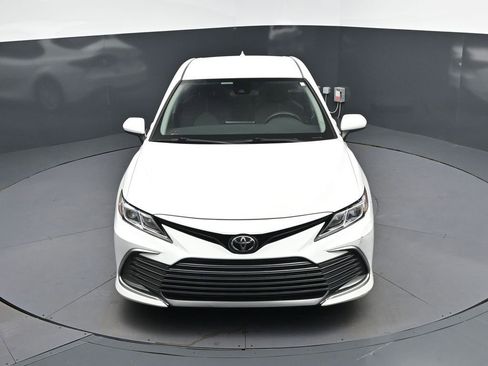 Used 2022 Toyota Camry LE image 38