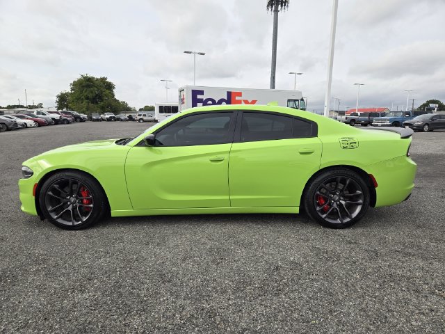 Used 2023 Dodge Charger SXT w/ Plus Group RWD image 4