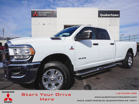 Used 2024 RAM 2500 Big Horn image 1