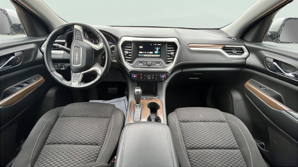Used 2017 GMC Acadia SLE FWD image 9