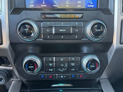 Used 2020 Ford F250 Platinum image 38