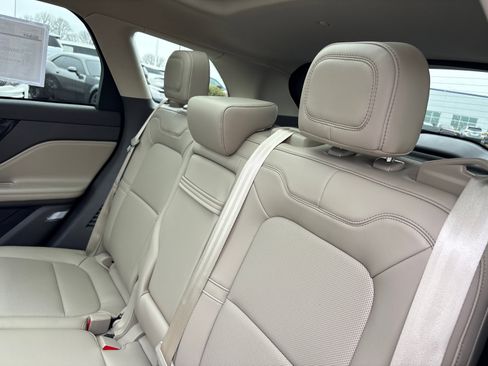 Certified 2023 Lincoln Corsair AWD w/ Equipment Group 101A image 27