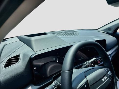 New 2027 Kia Sportage SX Prestige AWD/4WD image 9
