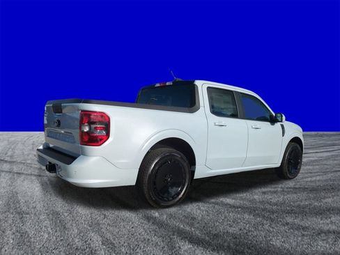 New 2026 Ford Maverick Lobo image 4