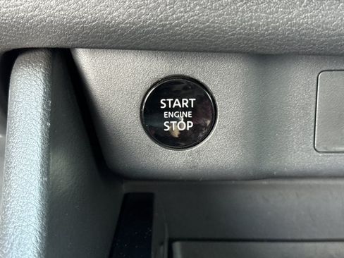 Certified 2026 Nissan Rogue SV w/ SV Premium Package FWD image 23
