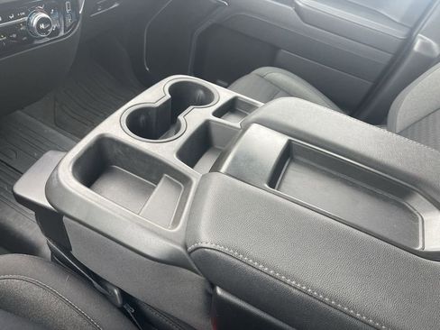 Used 2023 GMC Sierra 1500 Elevation image 33