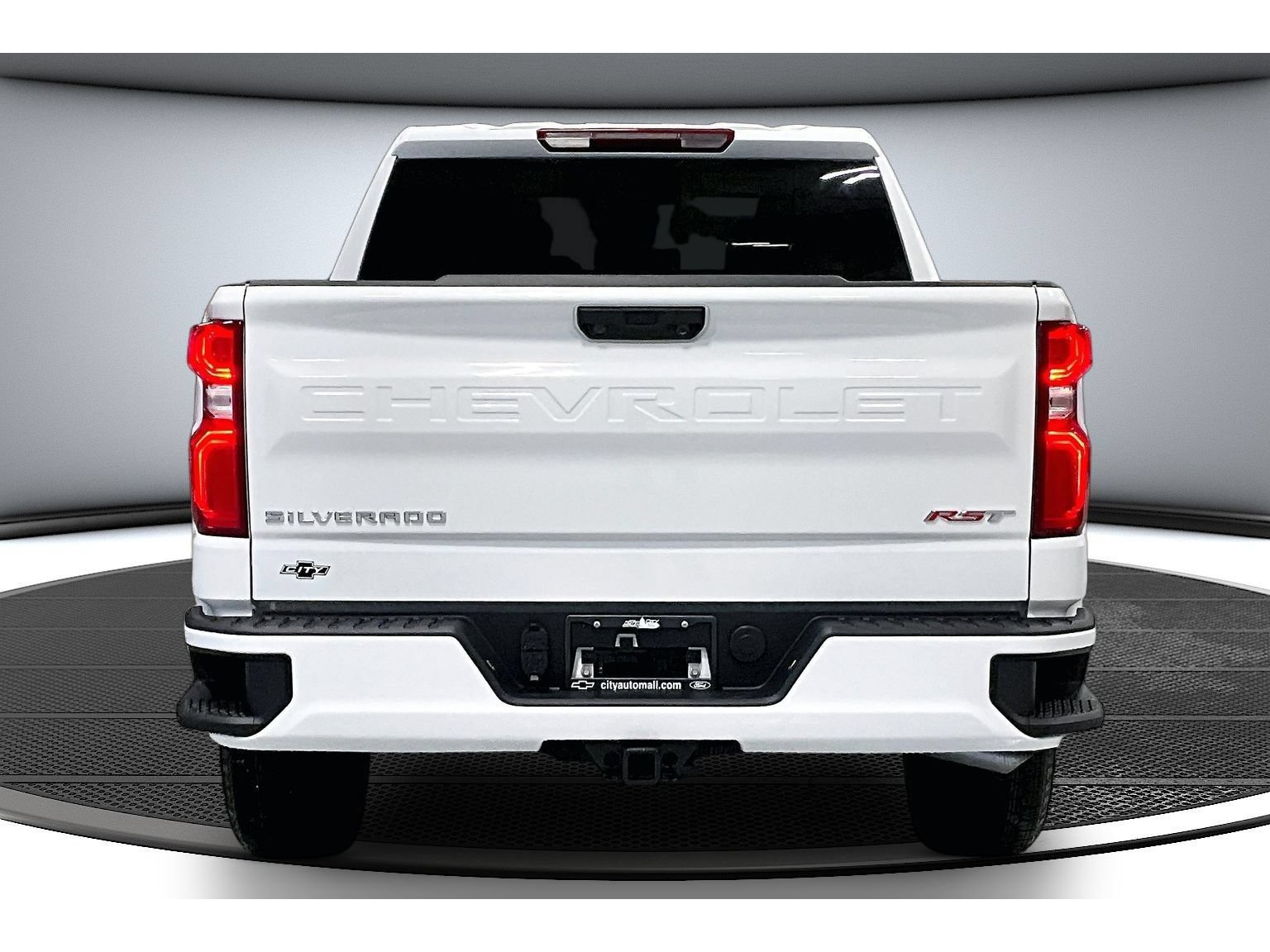 New 2026 Chevrolet Silverado 1500 RST w/ RST Select Package AWD/4WD image 4