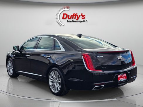 Used 2018 Cadillac XTS Luxury image 15