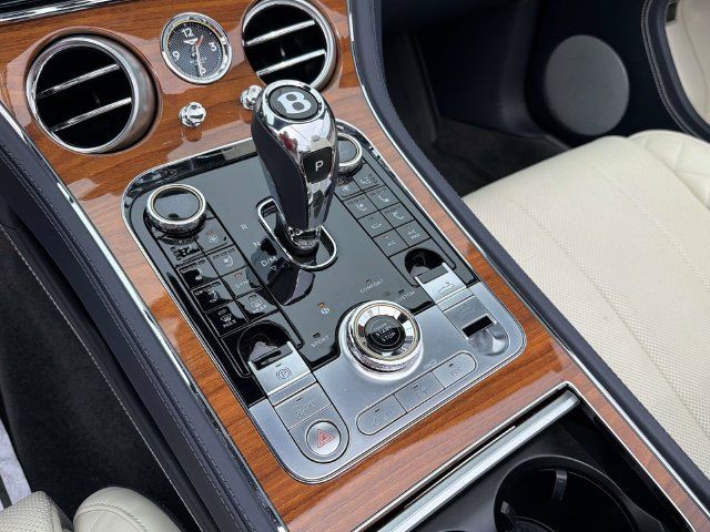 Used 2023 Bentley Continental GT Azure AWD/4WD image 22