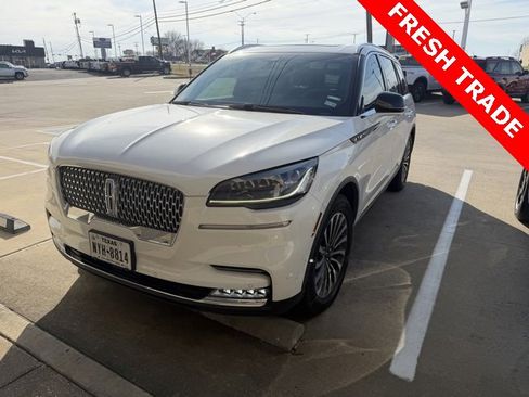 Used 2020 Lincoln Aviator Reserve w/ Equipment Group 201A image 3