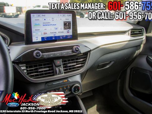 Certified 2025 Ford Escape Active AWD/4WD image 13