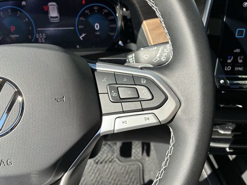 New 2026 Volkswagen Atlas SE image 23