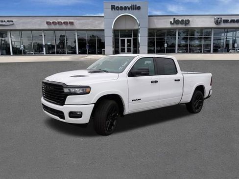 New 2026 RAM 1500 Laramie AWD/4WD image 7