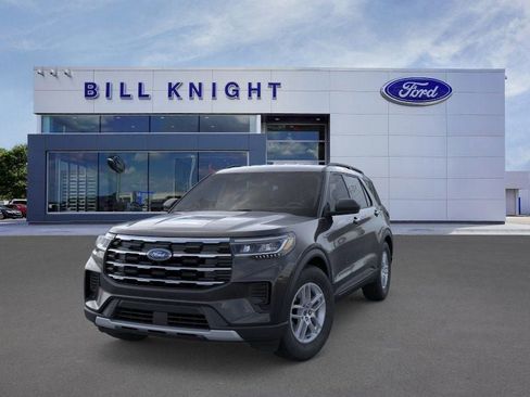 New 2026 Ford Explorer Active AWD/4WD image 2
