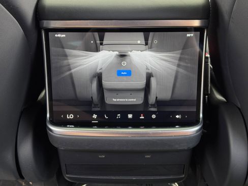 Used 2023 Tesla Model X AWD/4WD image 33