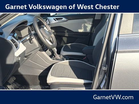 New 2026 Volkswagen Taos SE AWD/4WD image 9