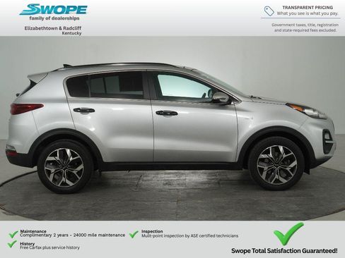 Used 2022 Kia Sportage EX AWD/4WD image 2