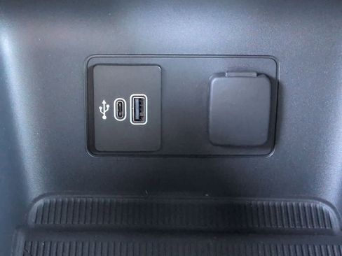 Used 2026 Ford Explorer ST-Line image 32