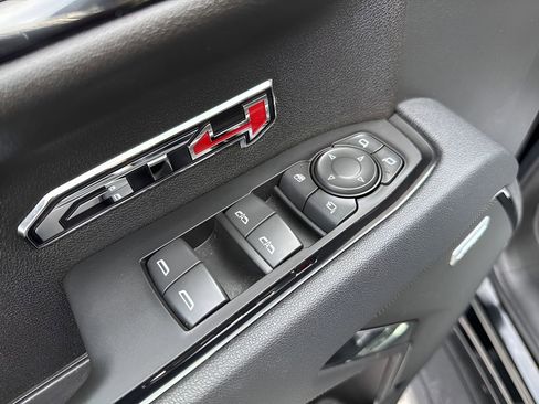 Used 2025 GMC Sierra 1500 AT4 w/ AT4 Premium Package image 21