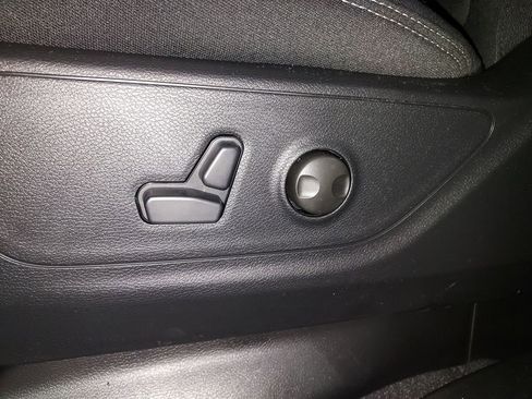 New 2026 RAM 1500 Big Horn AWD/4WD image 18