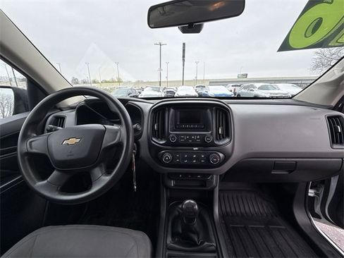 Used 2016 Chevrolet Colorado W/T image 18