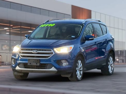 Used 2017 Ford Escape Titanium w/ Equipment Group 301A AWD/4WD image 3