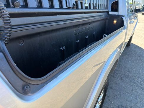 Used 2019 RAM 2500 Limited AWD/4WD image 30