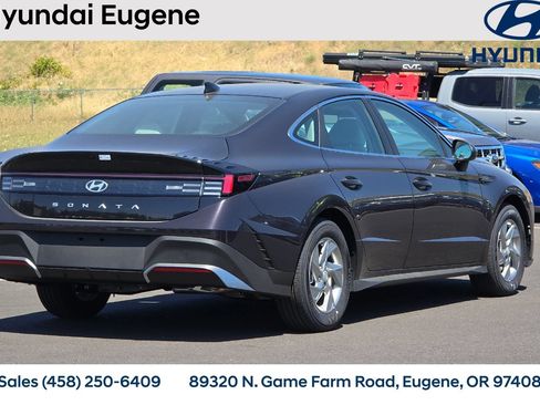 New 2025 Hyundai Sonata SE FWD image 4