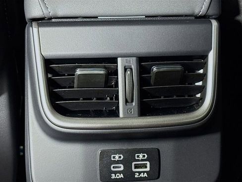 New 2025 Subaru Outback Premium image 26