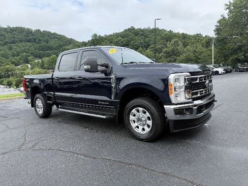 Certified 2023 Ford F350 XLT AWD/4WD image 3
