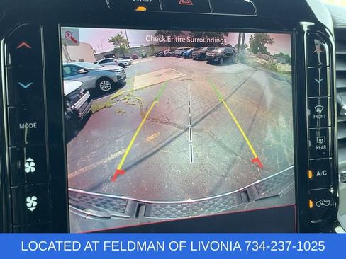 Used 2025 RAM 1500 Laramie image 15